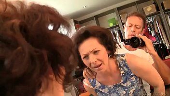 play Madre scopata hardcore da suo figlio con il sesso