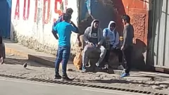 play Compilação de Galo de Rua: Amadores Mexicanos Mais Quentes com Grandes Protuberâncias