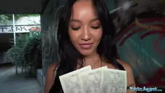 play Agente público recebe um boquete e foda hardcore da garota asiática Asia Vargas ao ar livre