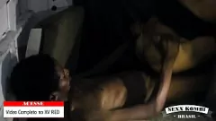play Les débuts de Suellen Brita : la nouvelle fille Kombi. Un tour torride de Cracuda. Plus sur XV RED