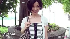 play Skinny Aziatische tiener dreef in Roadhead in Retro Porn Film