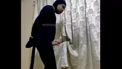 play Femdom Zentai Slave's Pene adorado en bondage bdsm fantasy